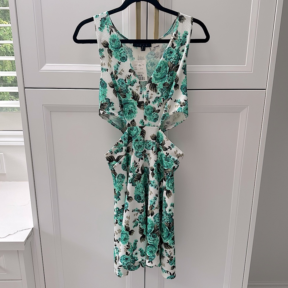 NWT - Aqua and White Floral Rose Cut Out Flare Cocktail Dress - Picture 3 of 8